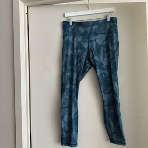 Lululemon Athletica Green Print Leggings